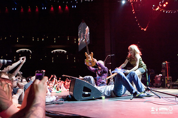 Sonic Youth play Matador Records' Lost Weekend - Day 1