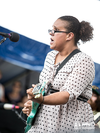 The Alabama Shakes in concert