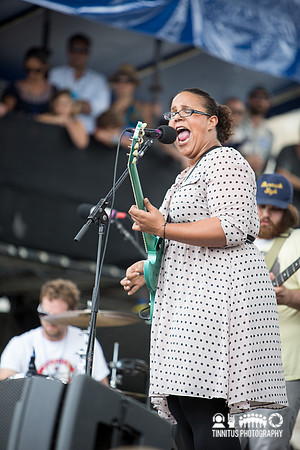 The Alabama Shakes in concert