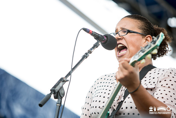 The Alabama Shakes in concert