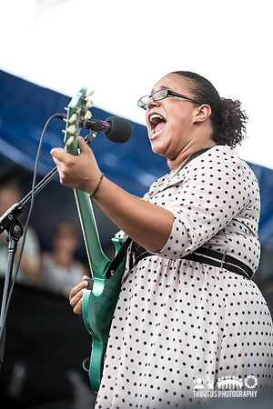 The Alabama Shakes in concert
