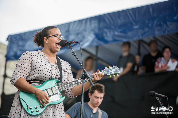 The Alabama Shakes in concert