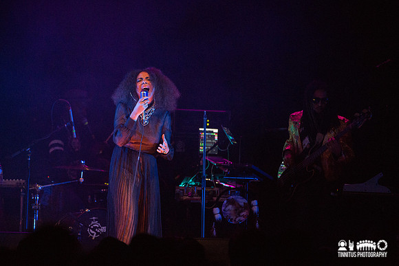 Mapei in concert