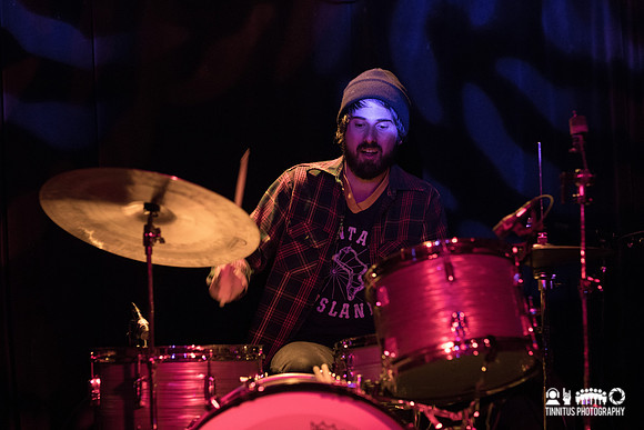 Doug Tuttle in concert