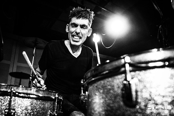 Shellac in concert