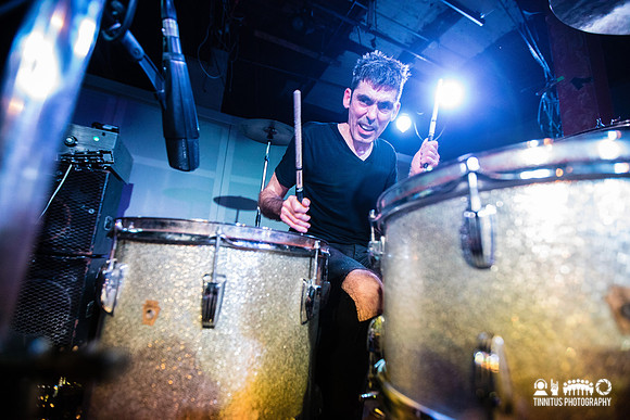 Shellac in concert