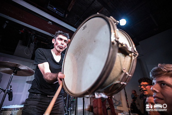 Shellac in concert