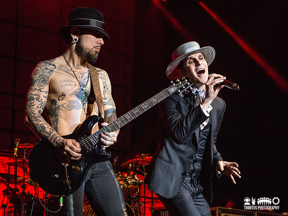 Jane's Addiction in concert