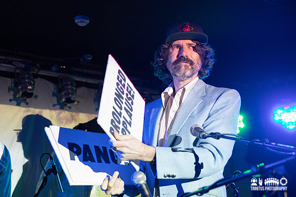 Gruff Rhys in concert