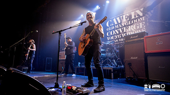 Cave In in concert