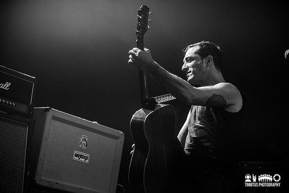 Cave In in concert