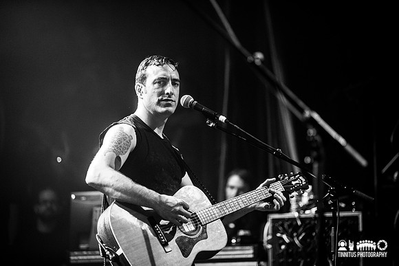 Cave In in concert
