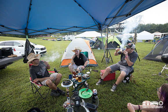 Muddy Roots attendee
