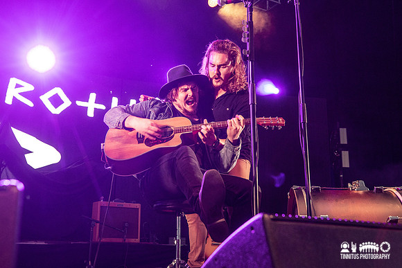 Pierce Brothers in concert