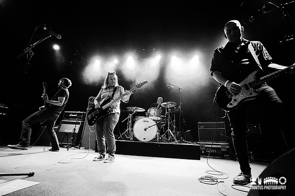 Jawbox in concert
