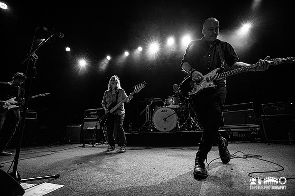 Jawbox in concert