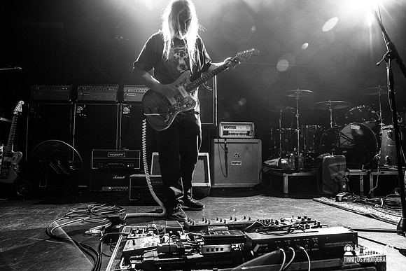 Heavy Blanket in concert