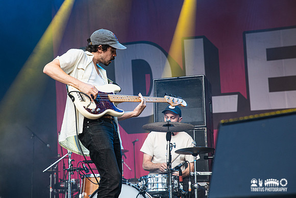 Rolling Blackouts Coastal Fever in concert