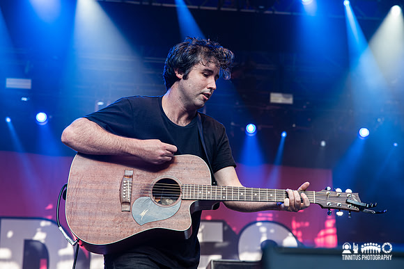 Rolling Blackouts Coastal Fever in concert