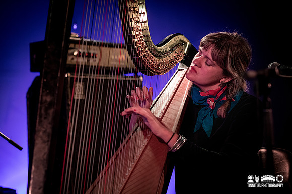 Mary Lattimore in concert