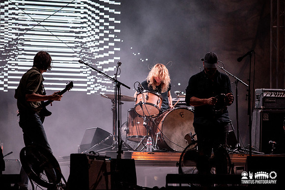 The Black Angels in concert