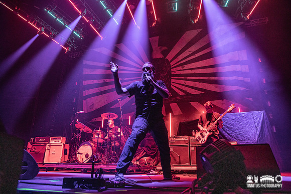 Clutch in concert