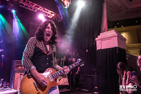 Led Zep 2 in concert