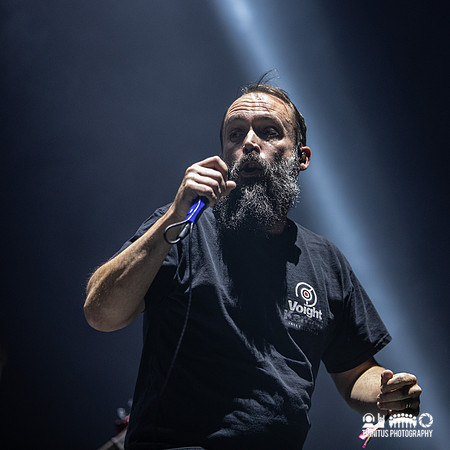 Clutch in concert