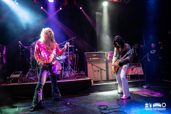 Led Zep 2 in concert