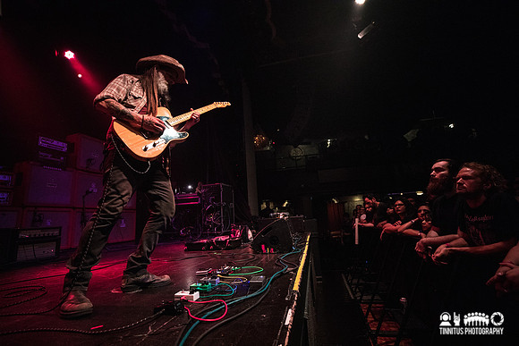 Dylan Carlson in concert