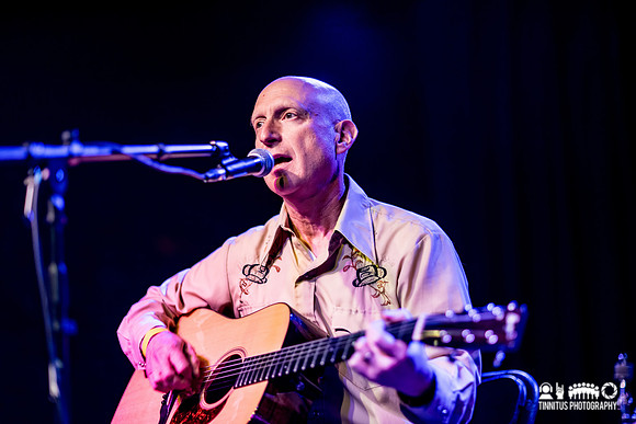 Andrew Cohen in concert