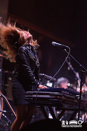 Asobi Seksu in concert