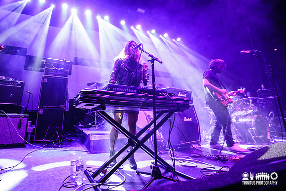 Asobi Seksu in concert