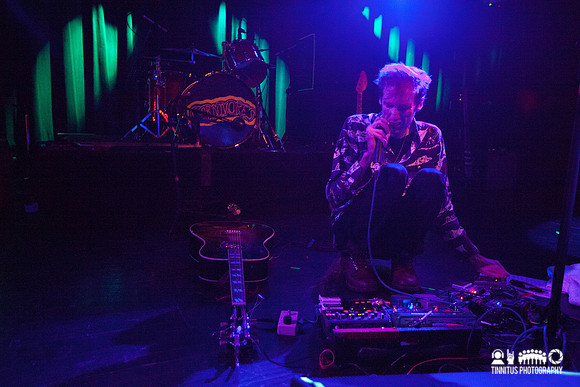 Atlas Sound in concert