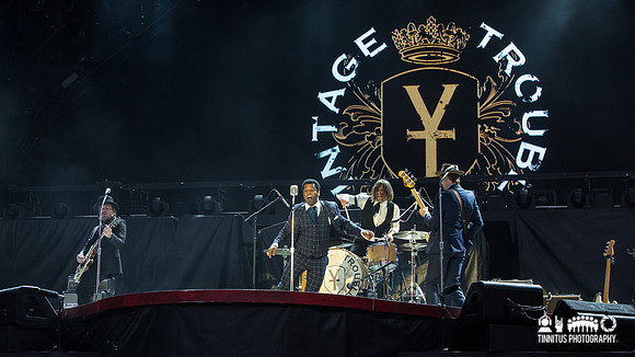 Vintage Trouble in concert