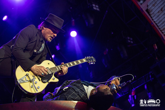 Vintage Trouble in concert