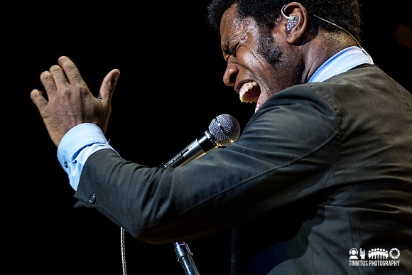 Vintage Trouble in concert