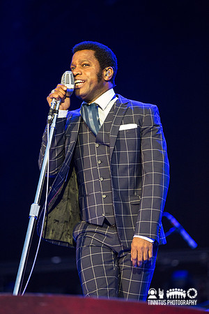 Vintage Trouble in concert