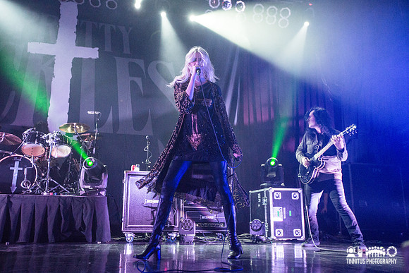 The Pretty Reckless in concert
