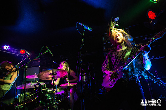 The Vintage Caravan in concert