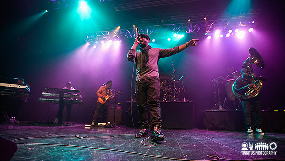 The Roots in concert