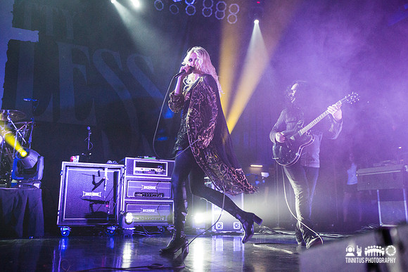 The Pretty Reckless in concert