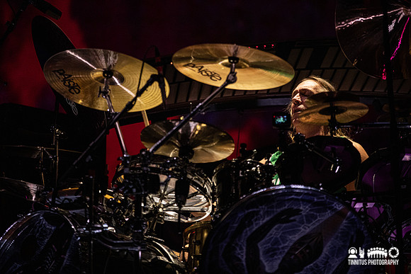 Tool in concert