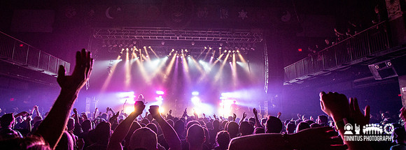 The Darkness in concert