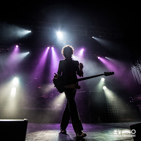 The Darkness in concert