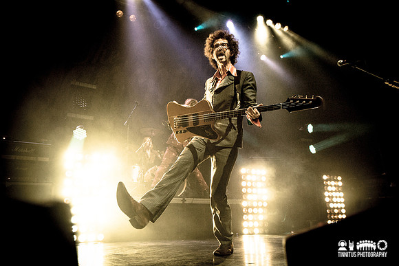 The Darkness in concert