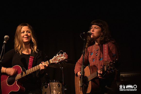 Mary Lou Lord in concert