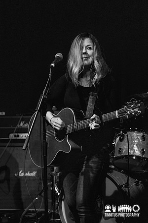 Mary Lou Lord in concert