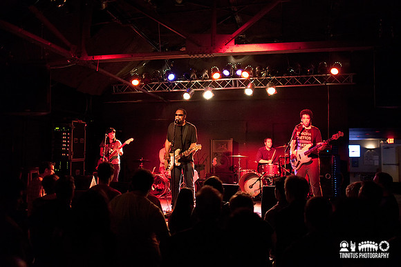 The Dirtbombs in concert