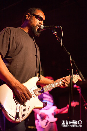 The Dirtbombs in concert